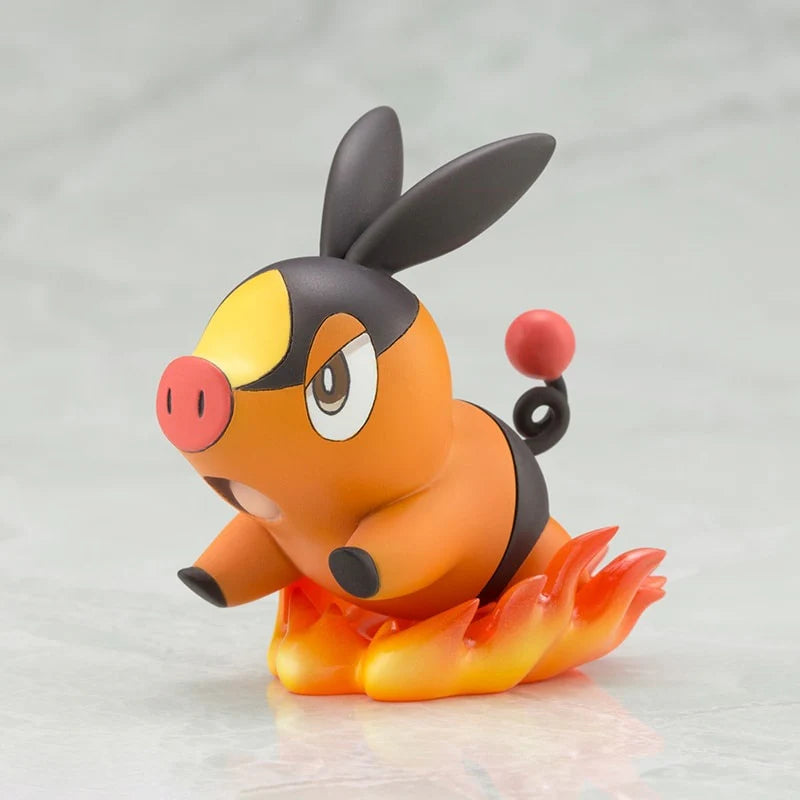 Kotobukiya ARTFX J: Pokemon - Hilda con Tepig Escala 1/8 Preventa