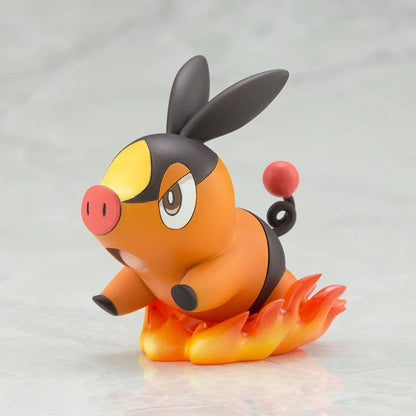 Kotobukiya ARTFX J: Pokemon - Hilda con Tepig Escala 1/8 Preventa
