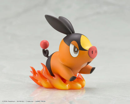 Kotobukiya ARTFX J: Pokemon - Hilda con Tepig Escala 1/8 Preventa
